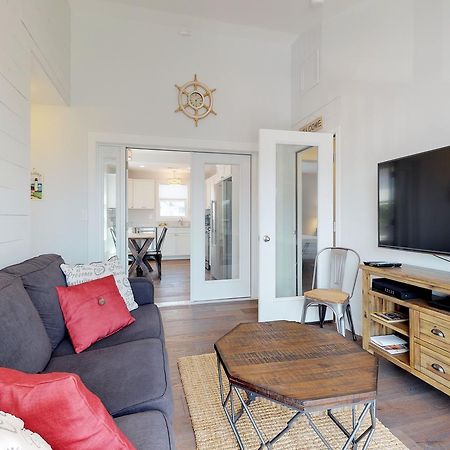 Bay Breeze Whispers Of Water Apartamento Wells Exterior foto